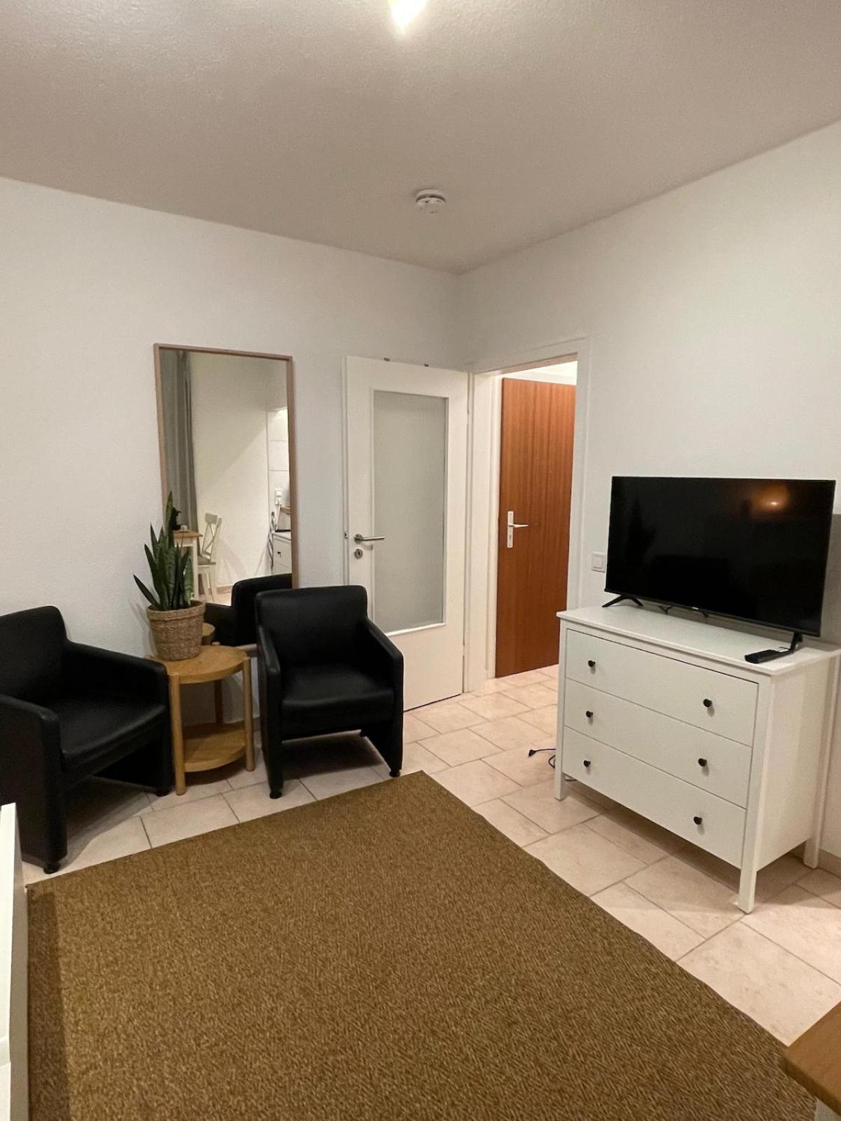 Appartement Centrally Located At Station Düsseldorf
